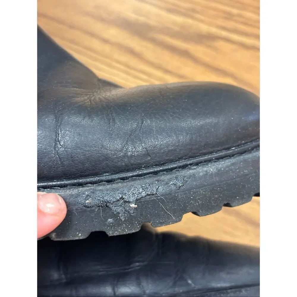 Women’s Frye Chelsea boots